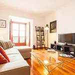 Apartamento Bairrus - Cathedral Lisboa