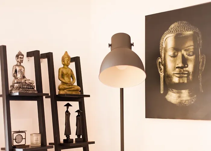 Bairrus - Cathedral * Lisbon