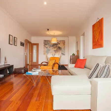 Bairrus - Cathedral Апартаменти Лісабон