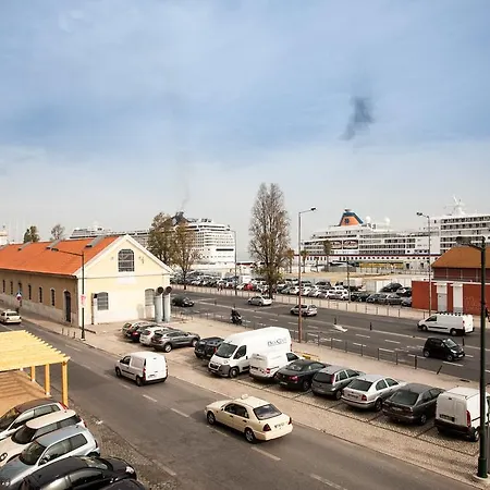 דירה Bairrus - Cathedral ליסבון